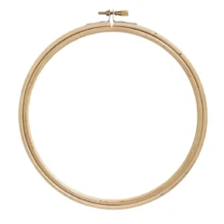 Broderiring tre Ø 18 cm