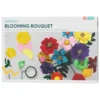 DIY-kit Blooming Bouquet, lag 13 flotte og «blingete» blomster av filt og garn