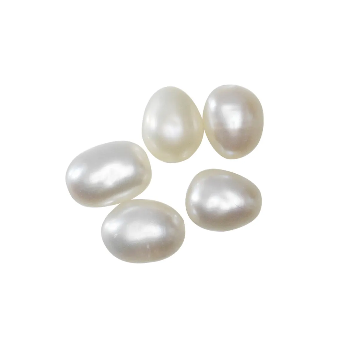 Ferskvannsperler dyrkede 30 stk. ca. 3×5 mm store, 0,6 mm hulldiameter