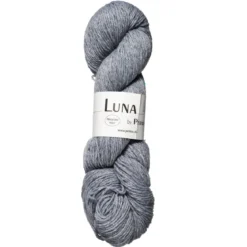 Garn Luna 50 g lyseblå
