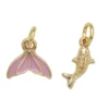 Gullfargede anheng / charms, fisk med strass 6×12 mm, rosa havfrue finne 12×8 mm