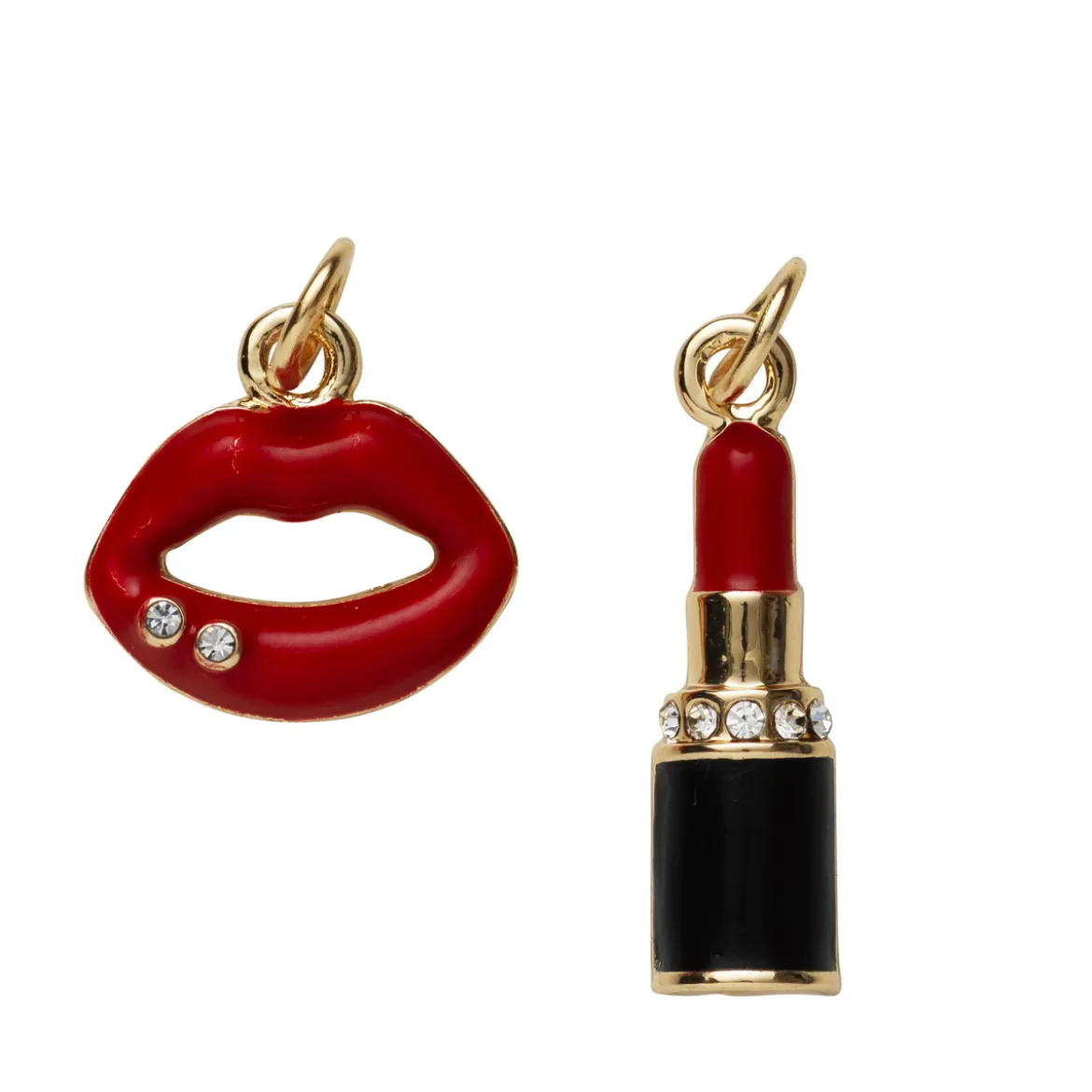 2 gullfargede anheng / charms, røde lepper 13,6×13,3 mm, leppestift svart og rød 5,8×21,7 mm