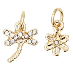 2 gullfargede anheng / charms, øyenstikkere med strass 10×9 mm, blomst 7×7 mm