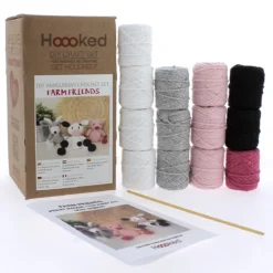 Hooked DIY-kit Farm friends, hekle 3 glade venner fra bondegården