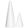 2 kjegler av isopor, lengde 11 / 20 cm