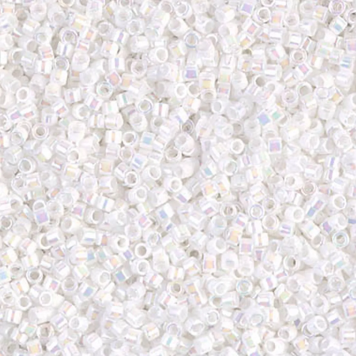 MIYUKI Delica 11/0 skimmer 5 g – DB0202 White Pearl AB