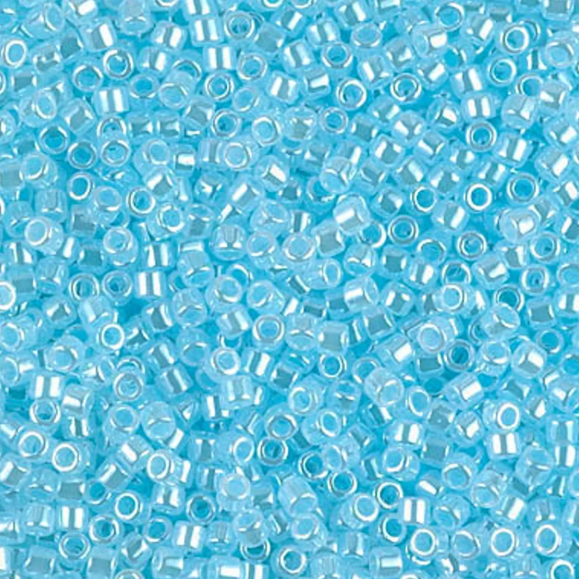MIYUKI Delica aqua 5g – DBM0239 Lined Crystal Light Aqua