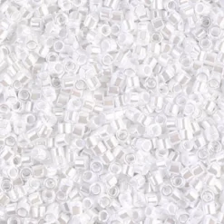 MIYUKI Delica hvit perle 5g – DBM0201 White Pearl