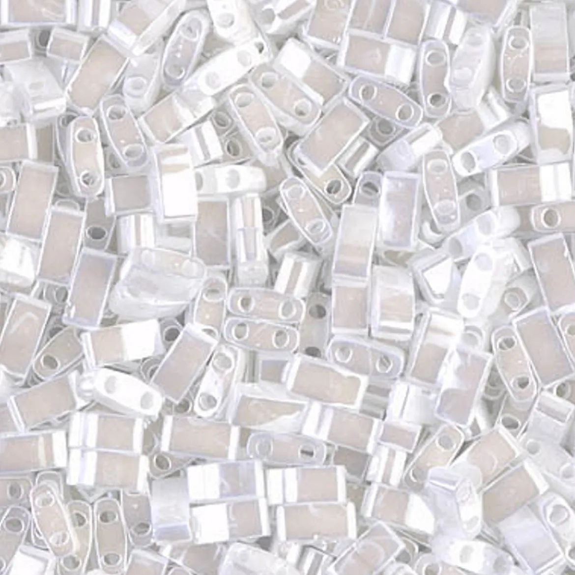 MIYUKI Half Tila hvit pearl 5g – HTL0420 White Pearl Ceylon