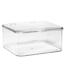 Oppbevaringsboks av transparent hardplast, 18×18×9 cm
