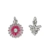 2 sølvfargede anheng / charms blomst rosa blader og strass Ø13 mm, bie med strass 11×8 mm