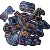 Store stickers, svarte XL-klistremerker med glitrende neontema, 50 stk.
