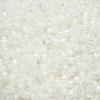 TOHO-perler 11/0 – hvit rainbow, 777 IC rainbow crystal/creme-lined