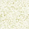 TOHO-perler 11/0 – kremgul matt, 762 Opaque frosted pastel egg shell