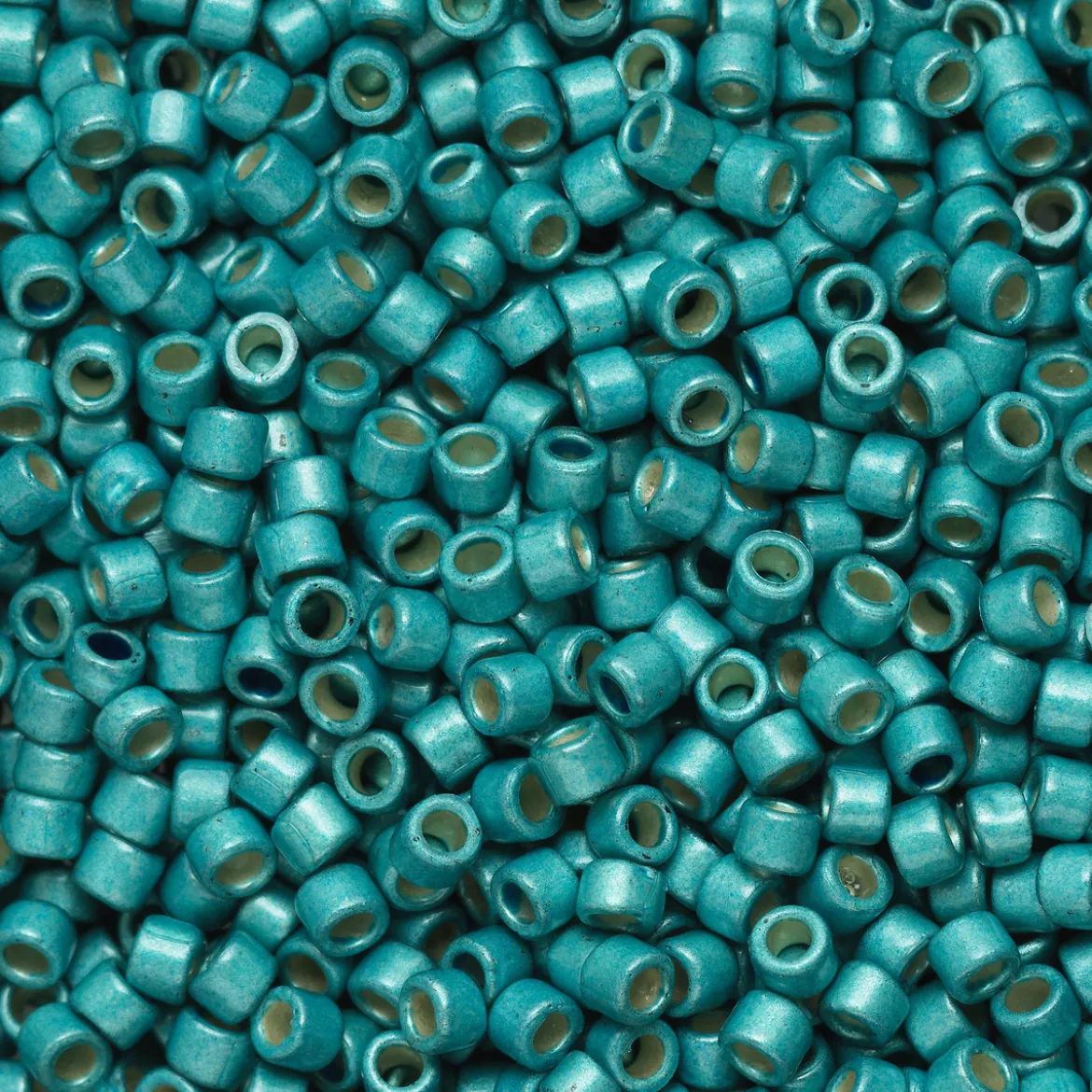 TOHO-perler 11/0 – turkis metallic matt, PF569F PF galvanized matte teal